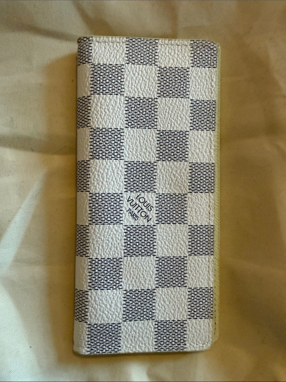 Checkerboard Long Wallet in White and Gray
